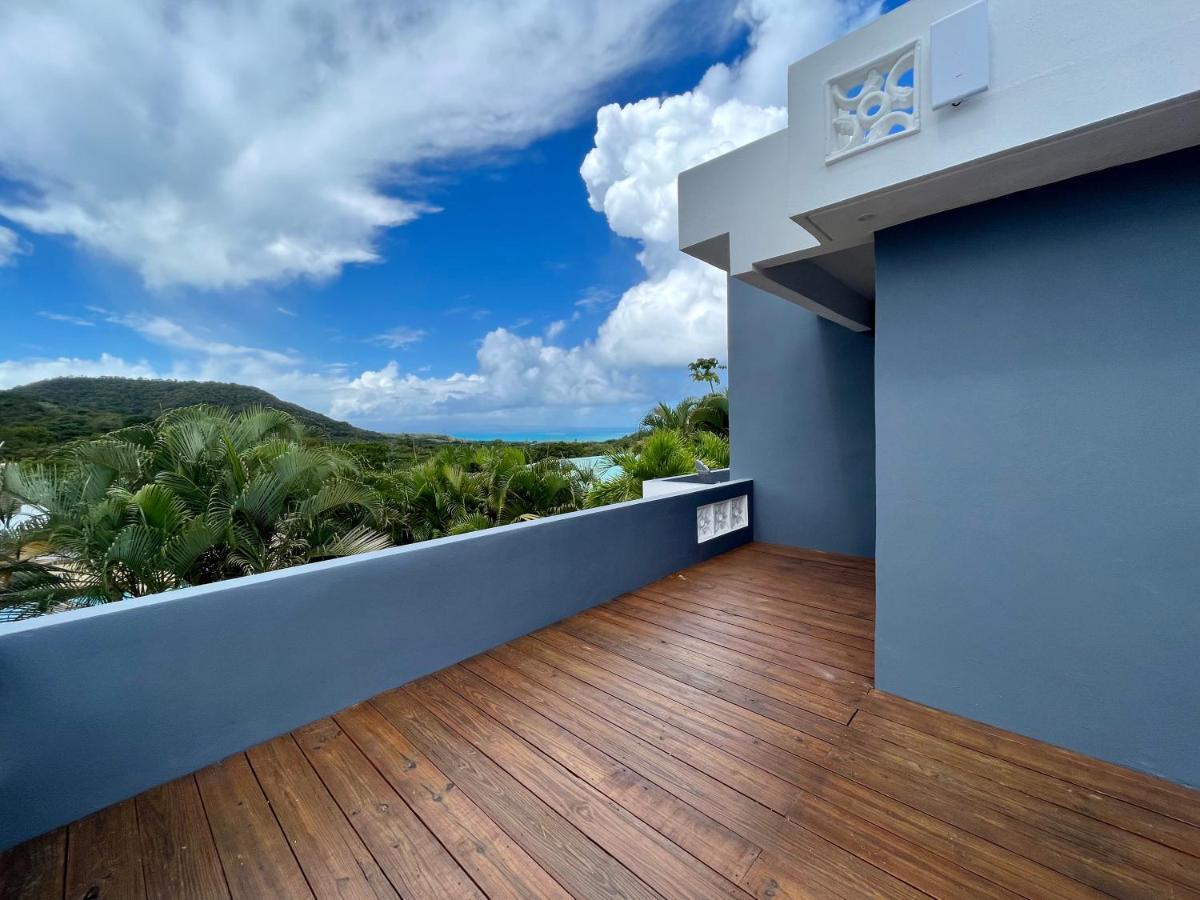 Old Crow Hotel And Suites Vieques Exterior photo